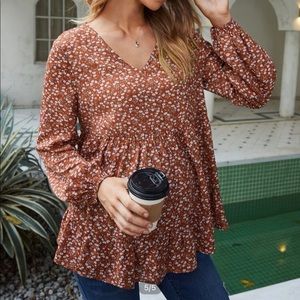 Floral peplum maternity top Size S